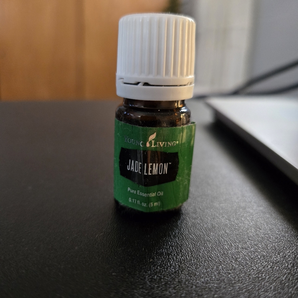 Young Living Jade Lemon Oil